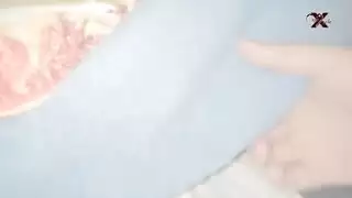 تلميس سري لفرج جميلة نائمة ضيق