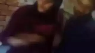 بوس و تقفيش فى الزريبة البت بتحبه و سايباه يعمل اللى هو عايزه