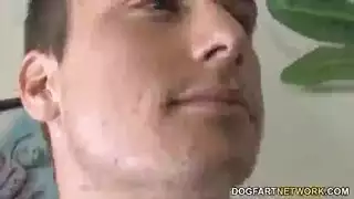 زوجه عراقيه تنتاك من رجال اسود امام زوجها