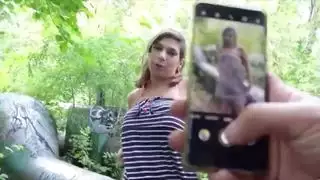 الثدي ضخمة فتاة في البيت المجاور