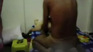 عمل مساج لجسدها وناك كسها