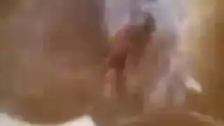 لا حاجة للرجال: جلسة سحاق ألمانية مشبعة بالبخار