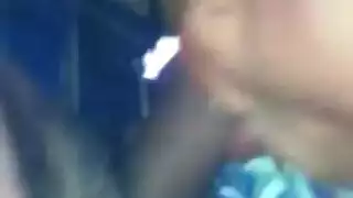 تمثيل دور المحقق: شرج في الحمام الخاص