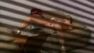 شوحيد يستمني وينزل حمولة كبيرة في غرفة المعيشة