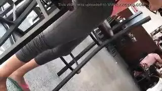 عرض كاميرا: سمراوات يقدمن عروض استمناء صريحة