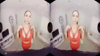 فيلم بورن واقع افتراضي: فتاة مذهلة تخدم عدة أزبار في خيال غامر