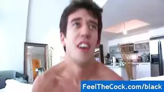 حركة ميول للحيوانات غير مقطوعة: فتاة وحصان يستمران طوال الليل