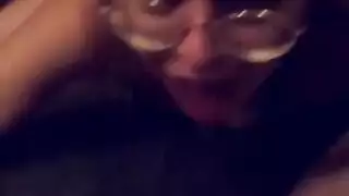 مشد أحمر، جنس قاسي: رايلي ريد تأخذه بعنف