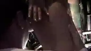 اختراق حيواني في فتحات بشرية ضيقة