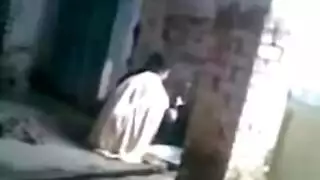 إغواء الأخت: لواط نسوي جامح إباحي