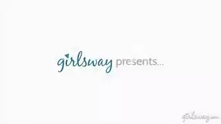 زوجة خائنة تمارس الجنس مع عامل الصيانة في فيلم إباحي صريح