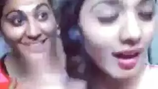 مص قضيب مزدوج للمراهقات وجماع مهبلي