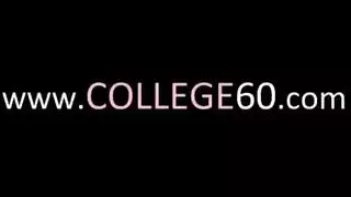 جنس فمي متتابع: مص ثم جماع، بينما الثالث يشاهد