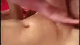 الشهوة المثلية تتحول إلى لحس مهبل مثار