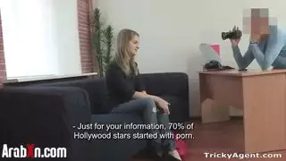 مراهقة روسية تأخذ مالاً مقابل الجنس الفموي العميق والمزيد