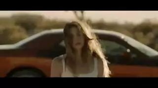 لاتينا مستعرضة جنسياً تستمتع بإدخال مزدوج مع جمهور مجهول