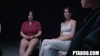 تتوسل ان يدفع زبه كله في الصرم مترجم