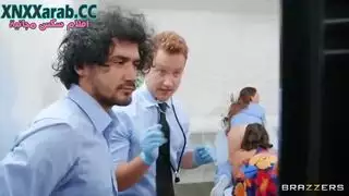 قذف داخل العيادة: مهبل الطبيبة يُملأ بالحيوانات المنوية