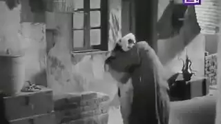 أفلام جنس عربية تقليدية: قبلة فرنسية رطبة تقود إلى جنس جامح