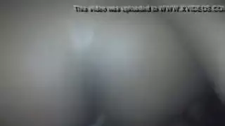 مقطع إباحي: الحسناء سمراء البشرة تحب الجنس الفموي العدواني