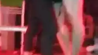 لعق فتحة الشرج: مشهد فتاة صينية تلعق الشرج صراحة