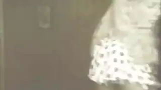 تغتصبها الممرضة والطبيب والمريضة