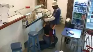 اسود زنجي ينيك بيضاء عربية مربربه