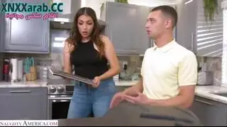 الام الصهبه اطيز الكبير سكس مترجم