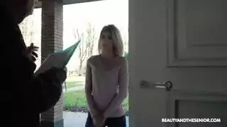 جاره تزهب لبيت جارها لينيكها