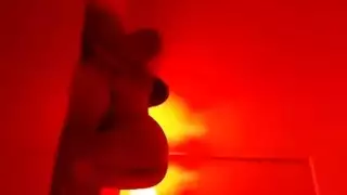 إباحية قوية: رشف السائل المنوي من النظارات أثناء مص القضيب