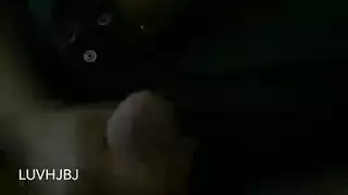 فتحات القيغر تُملأ من قبل شبان في إباحية شديدة