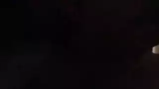 متعة قصوى: حركة ثلاثية وإنهاء بالقذف الداخلي