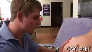 لحس بكس ابيض احمر وكل جسمه لحس