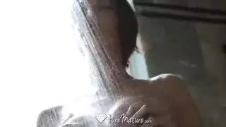 مراهقات بي ١٧ نيك حتى القذف داخل الكس