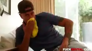 سحاق شرجي: الأميرة أدارا وزوجة أبيها في ثلاثية عربية ساخنة