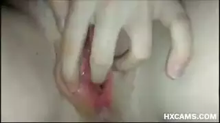 عاهرات بمؤخرات مستديرة مثالية تتوسلن للحصول على قذف داخلي