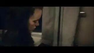 عاهرة عالمية لا تكفيها القضبان في أفلام xxx مدبلجة