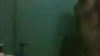 لقاء حمام محرم – سكس عائلي قاسي