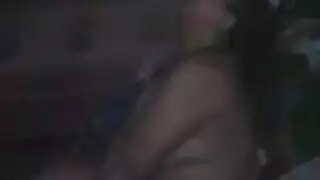 عاهرة سودانية تحلم بمشهد قذف جماعي