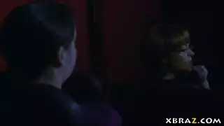 ينيك أمه الوحداتيه في البيت