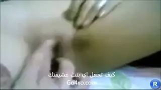 عاهرة مصرية تأخذ زب صاحب المحل في مشهد جنسي خام