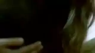 سكس مصري قاسي: ماريام تهز طيزها السمين على زب صلب