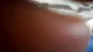 خيال جنسي في الحافلة: استمناء خفي يؤدي لقذف شرجي