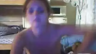 لقاء محرم داخل المنزل