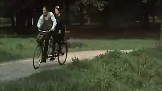 كوميديا سكس سويدية: نيك صعب للخادمة وخيال الخدم