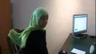 ا الموظفه والمدير
