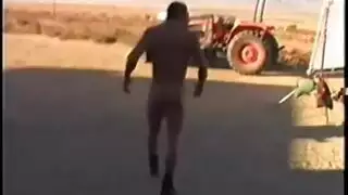 إباحية عنيفة في كرم العنب: ثدي كبير وجنس خارجي