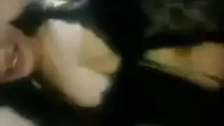 شرموطة مصرية طازة: كلام فاحش، رقص مثير، وجنس صريح