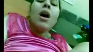 أنات مثيرة: ناك كسي حتى أصرخ