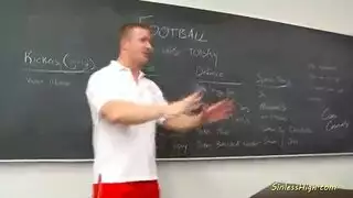 الترويل ضيق الهرة امسك